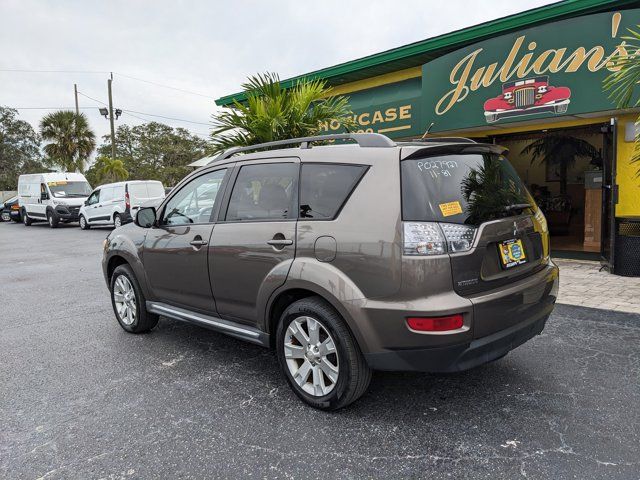 2011 Mitsubishi Outlander SE