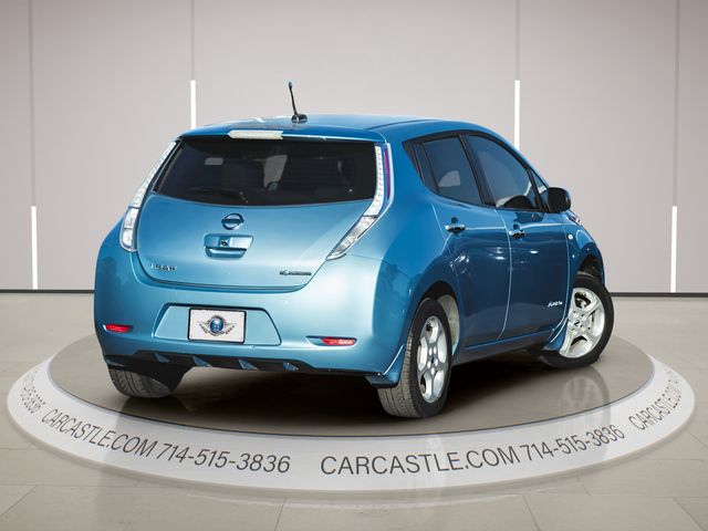 2011 Nissan Leaf SL