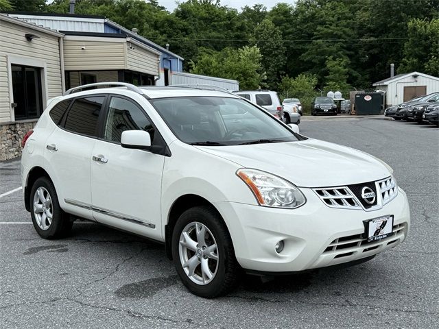 2011 Nissan Rogue SV