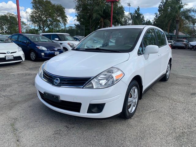 2011 Nissan Versa 1.8 S