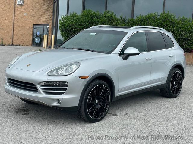 2011 Porsche Cayenne Base