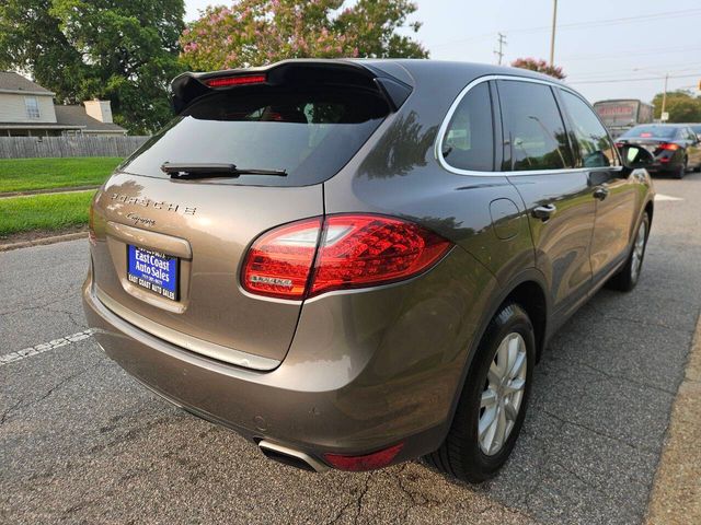 2011 Porsche Cayenne Base