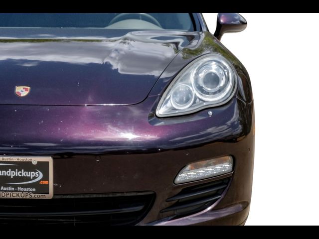 2011 Porsche Panamera 4