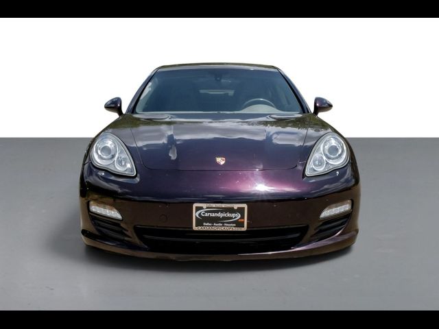 2011 Porsche Panamera 4