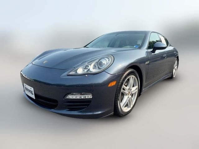 2011 Porsche Panamera 4