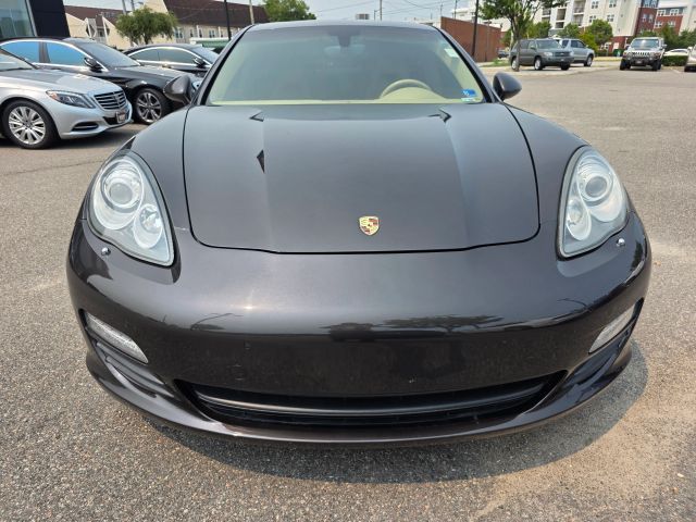 2011 Porsche Panamera 4S