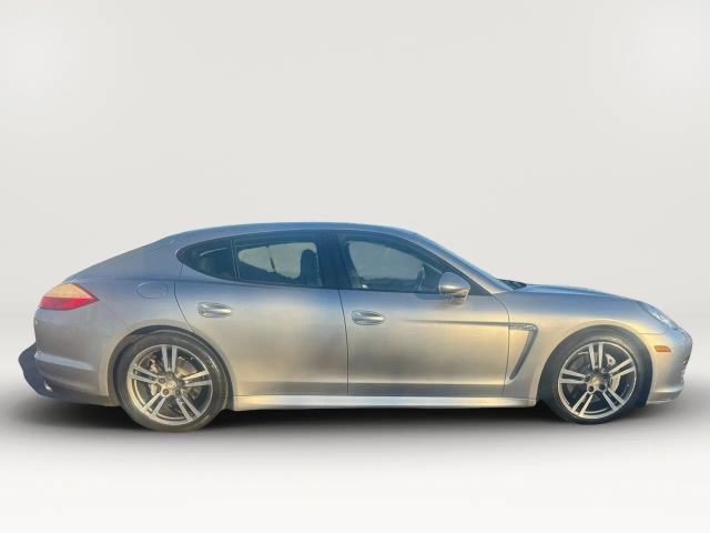 2011 Porsche Panamera 4