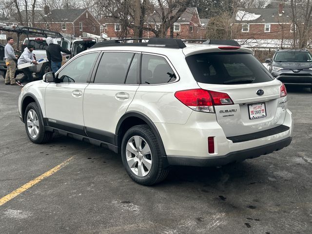 2011 Subaru Outback 2.5i Limited