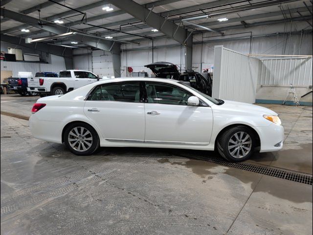 2011 Toyota Avalon 