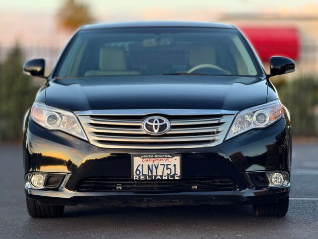 2011 Toyota Avalon Limited