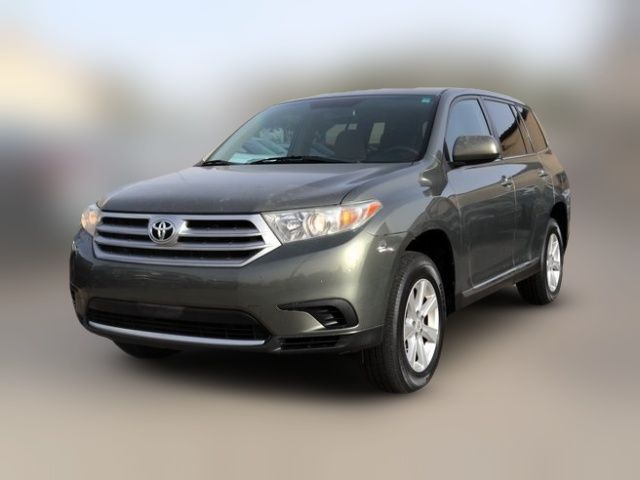 2011 Toyota Highlander SE