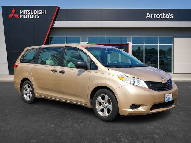 2011 Toyota Sienna Base