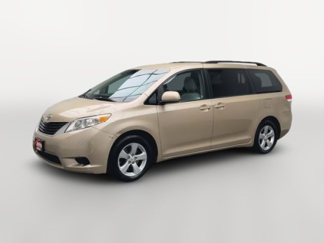 2011 Toyota Sienna LE