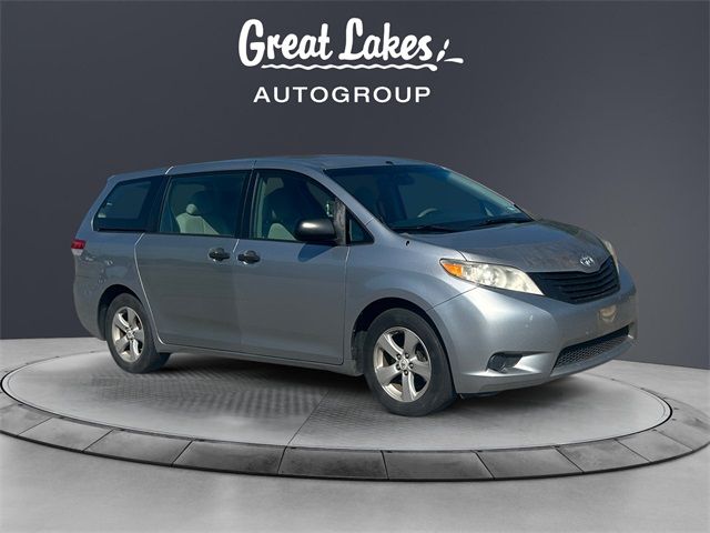 2011 Toyota Sienna Base