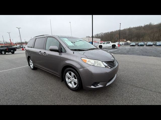 2011 Toyota Sienna LE