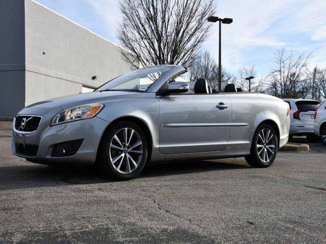 2011 Volvo C70 Base