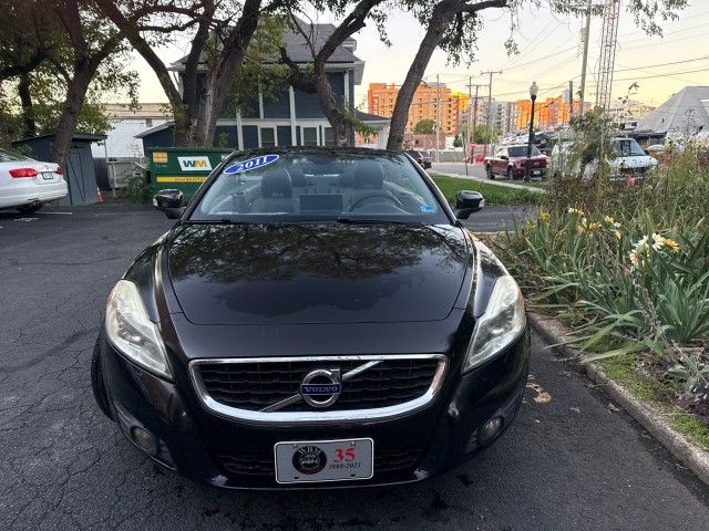 2011 Volvo C70 Base