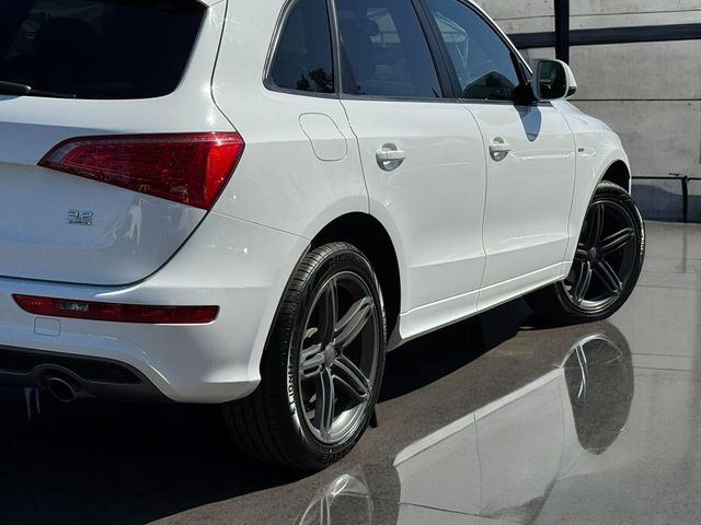 2012 Audi Q5 3.2L Premium Plus