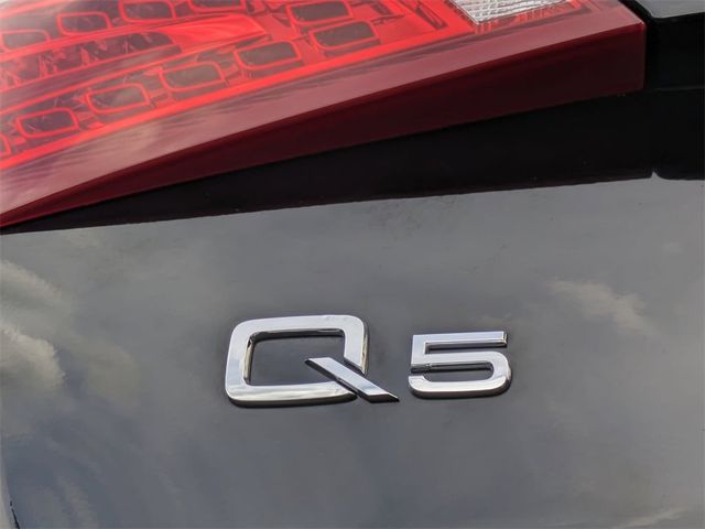 2012 Audi Q5 3.2L Prestige