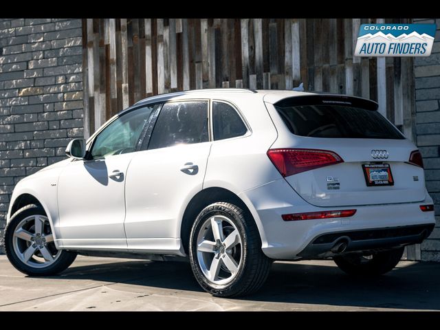 2012 Audi Q5 3.2L Prestige