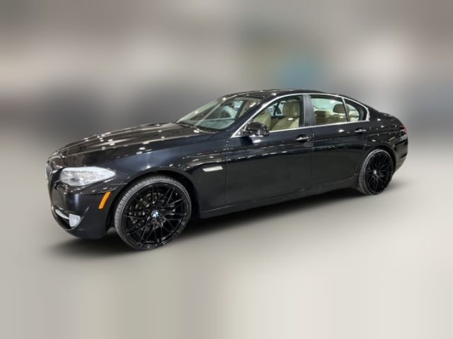 2012 BMW 5 Series 528i