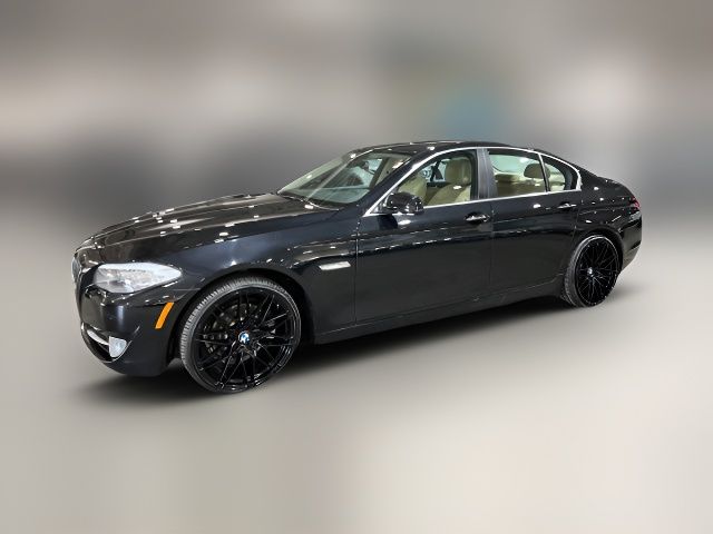 2012 BMW 5 Series 528i