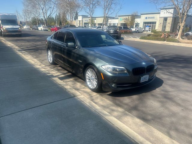 2012 BMW 5 Series 528i
