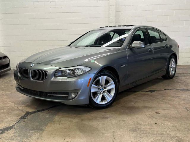 2012 BMW 5 Series 528i