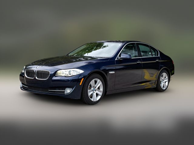 2012 BMW 5 Series 528i