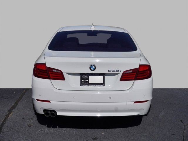 2012 BMW 5 Series 528i xDrive