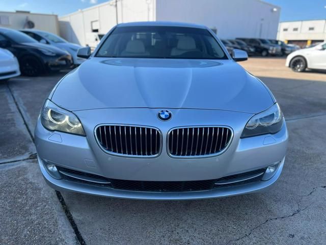 2012 BMW 5 Series 528i xDrive