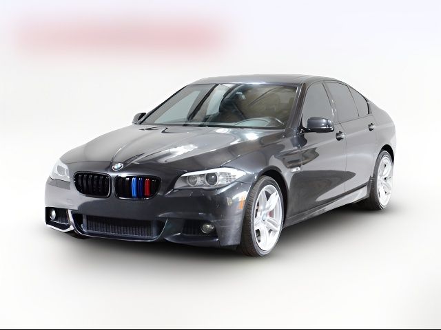 2012 BMW 5 Series 550i