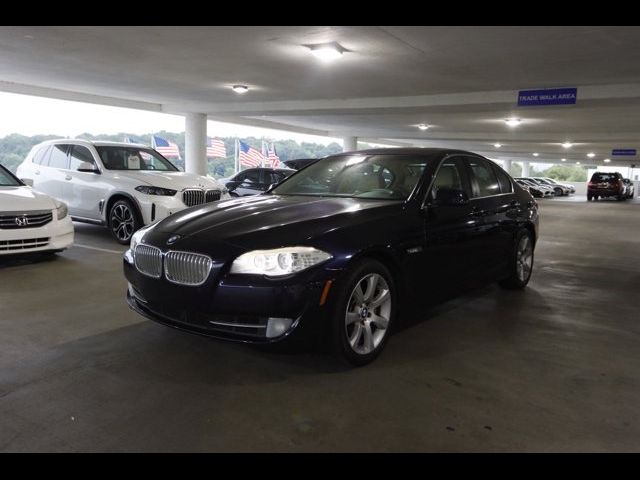 2012 BMW 5 Series 550i