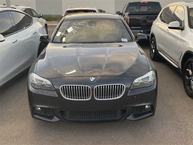 2012 BMW 5 Series 550i