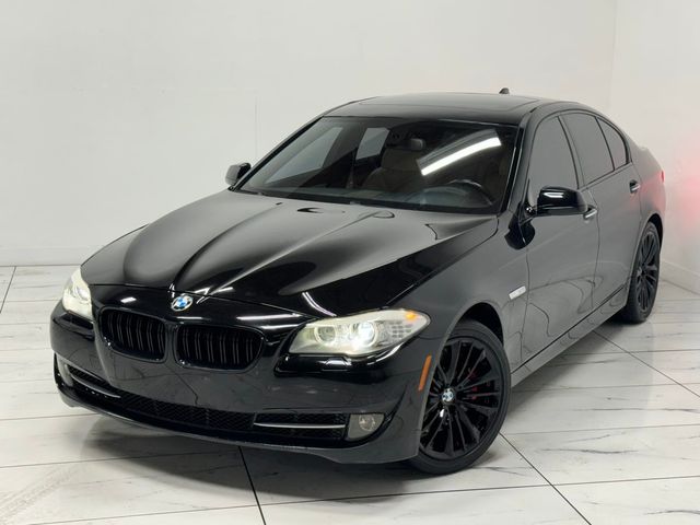 2012 BMW 5 Series 550i