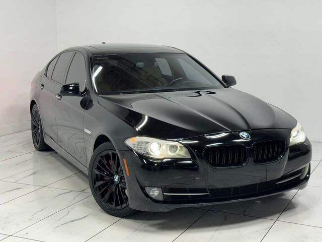 2012 BMW 5 Series 550i