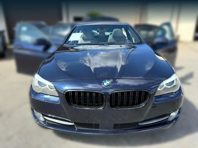 2012 BMW 5 Series 550i