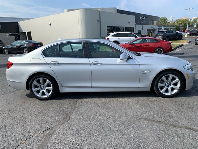 2012 BMW 5 Series 550i xDrive