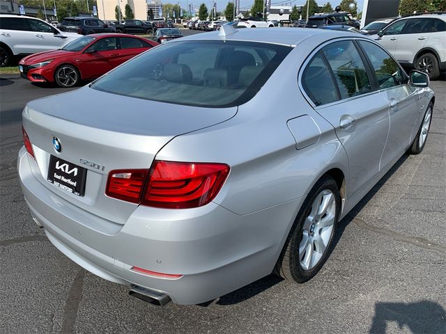 2012 BMW 5 Series 550i xDrive