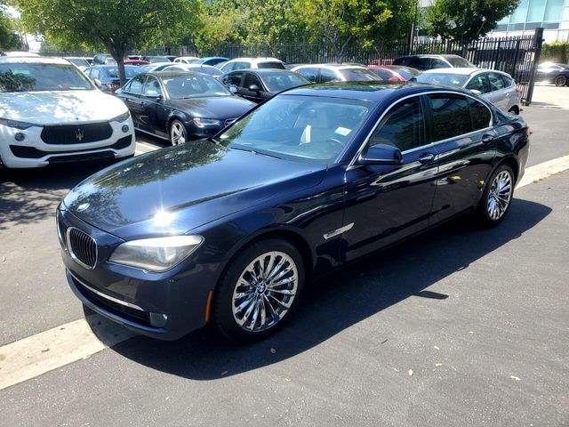 2012 BMW 7 Series 740i