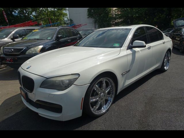 2012 BMW 7 Series 750i xDrive