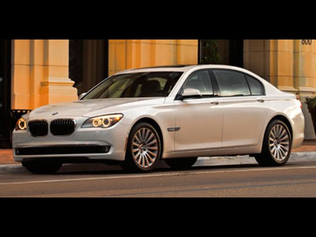 2012 BMW 7 Series 750Li xDrive