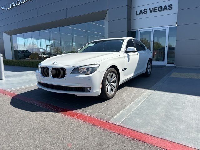 2012 BMW 7 Series 740i