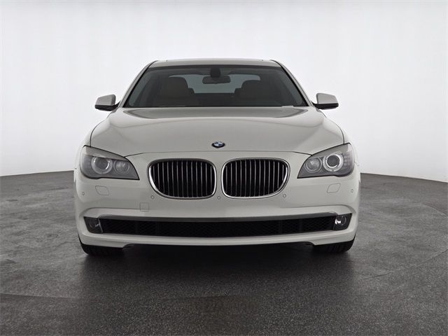 2012 BMW 7 Series 740i