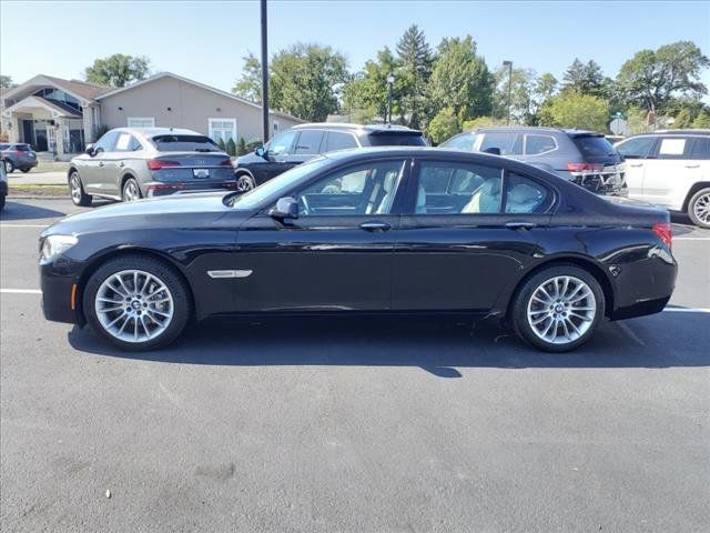 2012 BMW 7 Series 740i