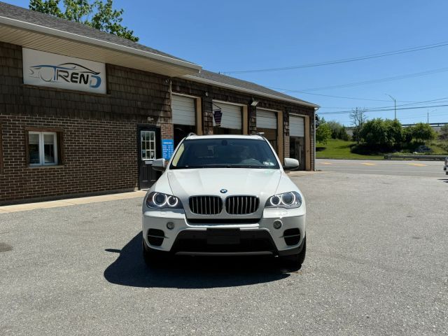 2012 BMW X5 50i