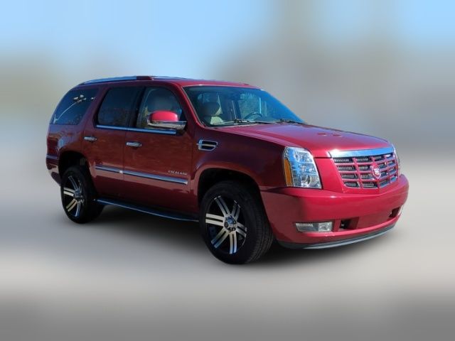 2012 Cadillac Escalade Luxury