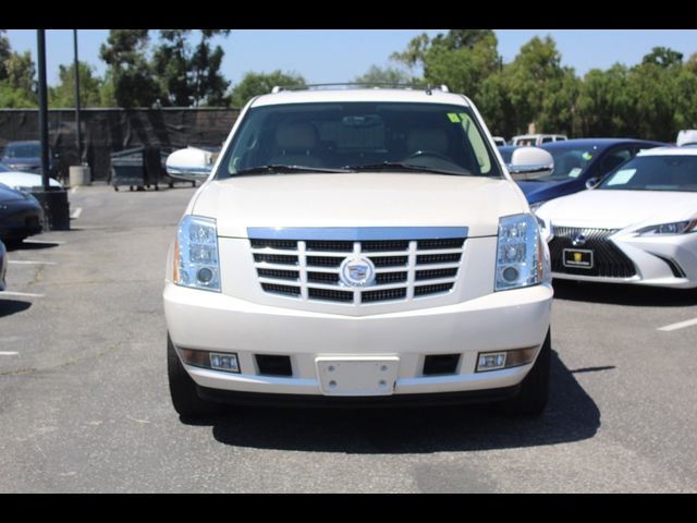 2012 Cadillac Escalade Luxury