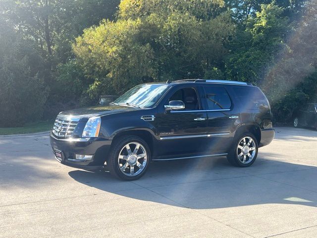 2012 Cadillac Escalade Luxury