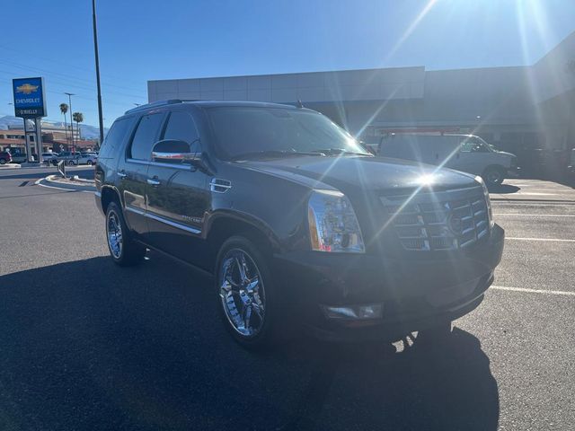 2012 Cadillac Escalade Luxury